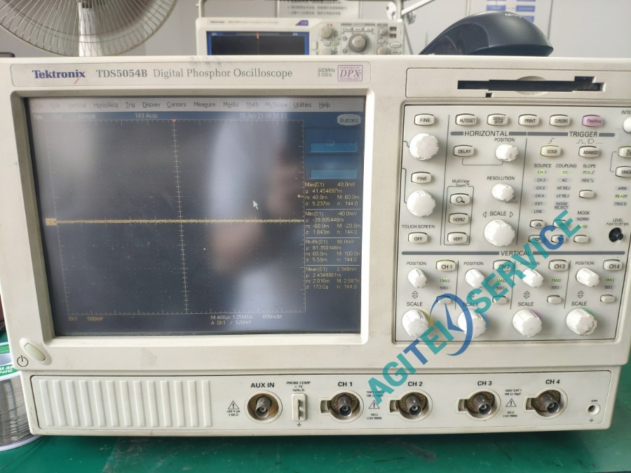  泰克(Tektronix)TDS5054B数字荧光示波器维修